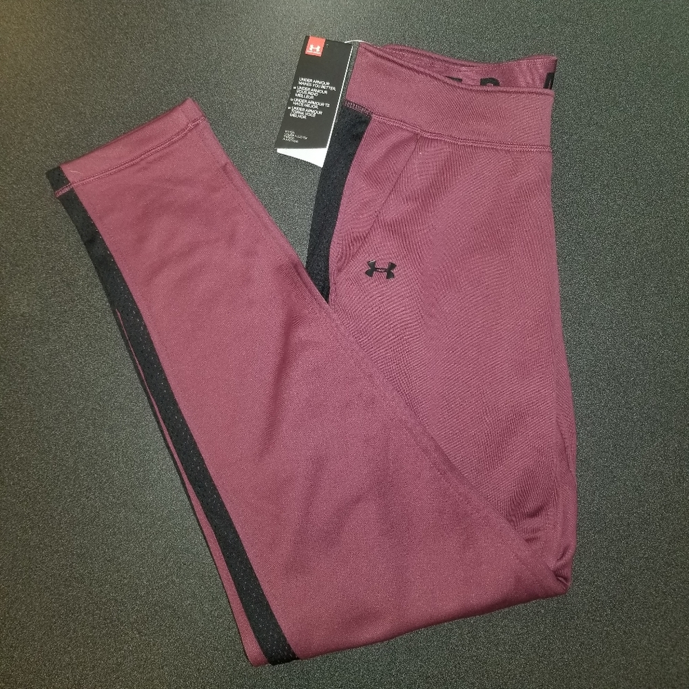 Under Armour women's XS maroon/plum joggers, NWT